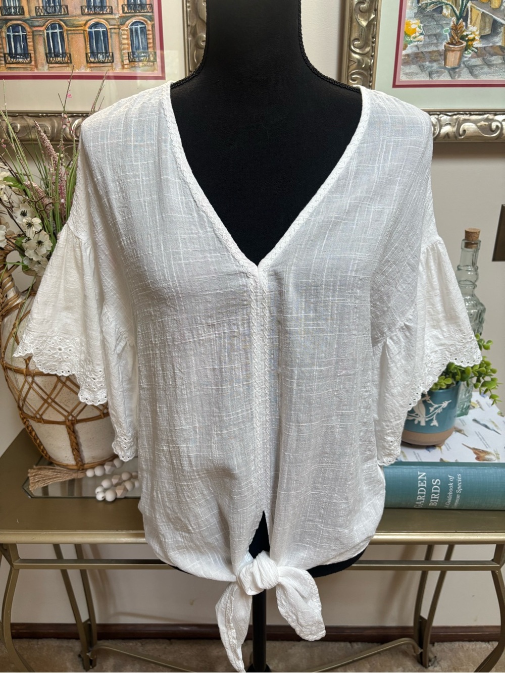 Max Studio White Gauze Boho Tie-Front Crochet Lace Flutter Sleeves Top Size M